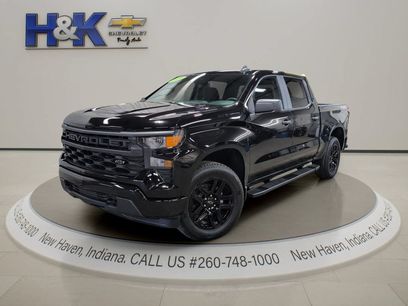 New 2026 Chevrolet Silverado 1500 Custom w/ LPO, Dark Essentials Package
