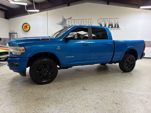 Used 2021 RAM 2500 Laramie AWD/4WD image 2