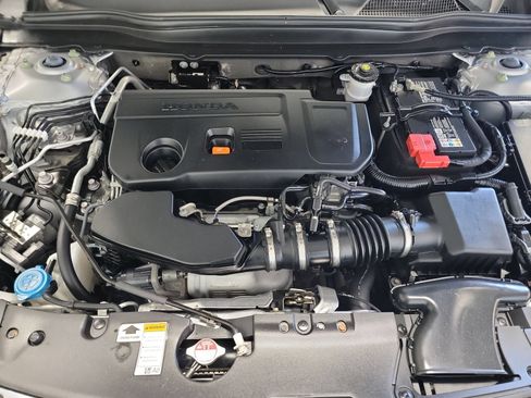 Used 2022 Honda Accord Touring image 25