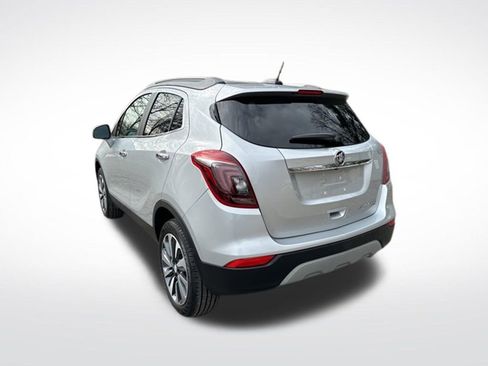 Used 2022 Buick Encore Preferred w/ Safety Package AWD/4WD image 3