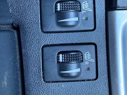 Used 2018 Toyota Highlander SE AWD/4WD image 24