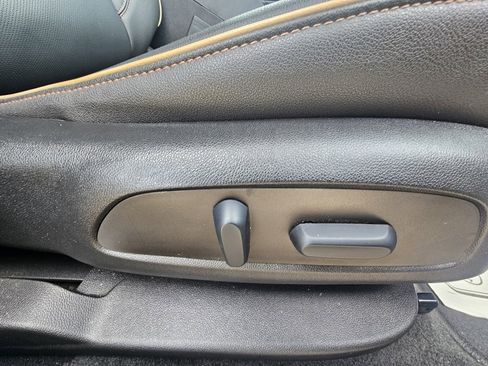 Used 2023 Chevrolet Blazer Premier image 25