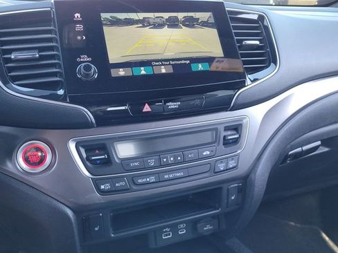 Used 2024 Honda Passport EX-L image 16