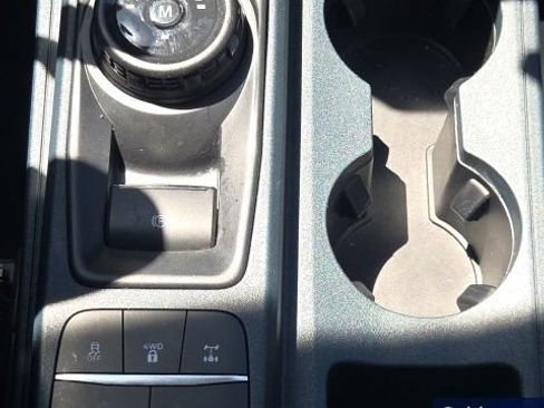 Used 2025 Ford Maverick Tremor AWD/4WD image 32