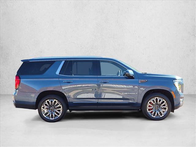 Certified 2025 GMC Yukon Denali Ultimate AWD/4WD image 4