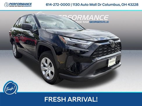 Used 2025 Toyota RAV4 LE AWD/4WD image 1