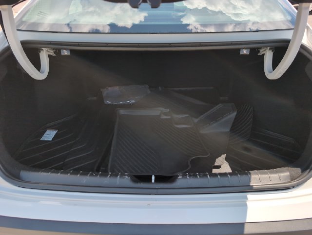 Used 2025 Kia K4 FWD image 6