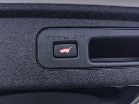 Used 2024 Honda Odyssey Sport image 10