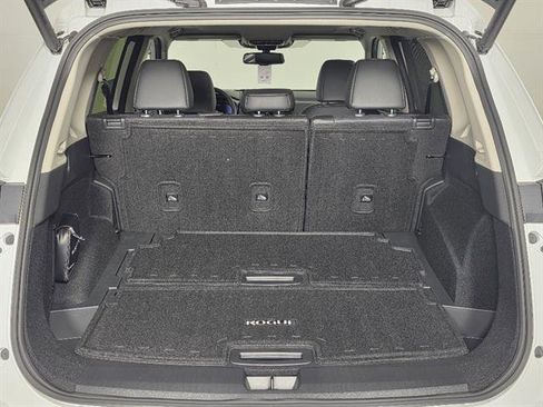New 2026 Nissan Rogue Platinum AWD/4WD image 19