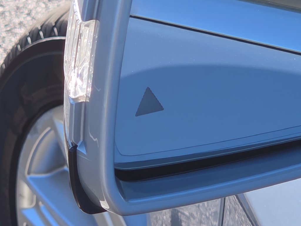 Used 2014 Mercedes-Benz E 350 Sedan image 10