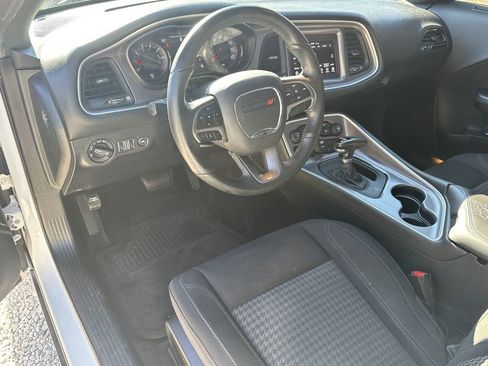Used 2019 Dodge Challenger SXT w/ Blacktop Package image 18