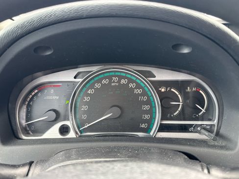 Used 2010 Toyota Venza image 14