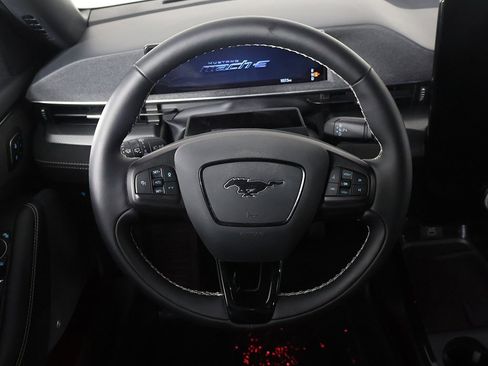 Used 2025 Ford Mustang Mach-E GT image 39