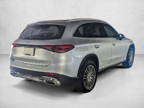 Certified 2026 Mercedes-Benz GLC 300 image 5