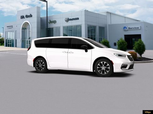 New 2026 Chrysler Pacifica Select image 11