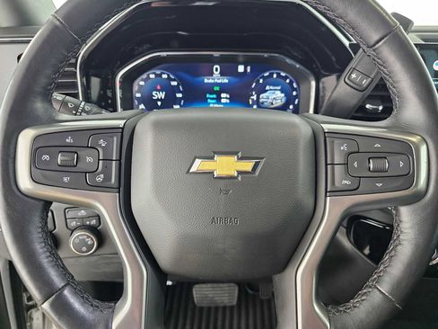 Used 2022 Chevrolet Silverado 1500 LT image 22