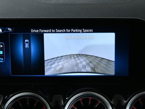 Certified 2026 Mercedes-Benz GLA 250 4MATIC image 22