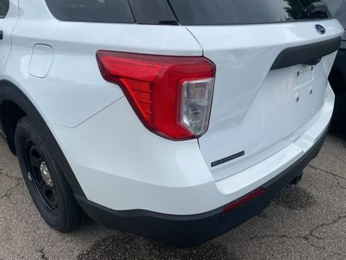 Used 2021 Ford Explorer 4WD Police Interceptor image 11