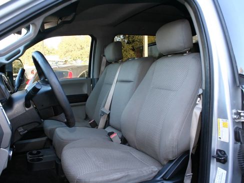 Used 2017 Ford F250 XLT w/ XLT Value Package image 17