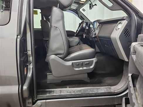 Used 2015 Ford F250 Lariat w/ Chrome Package AWD/4WD image 14