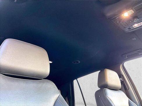 Used 2021 Chevrolet Tahoe LT image 17