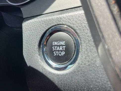 Used 2022 Toyota Camry XSE FWD image 19