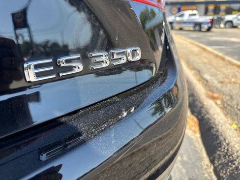 Used 2013 Lexus ES 350 w/ Luxury Pkg image 32