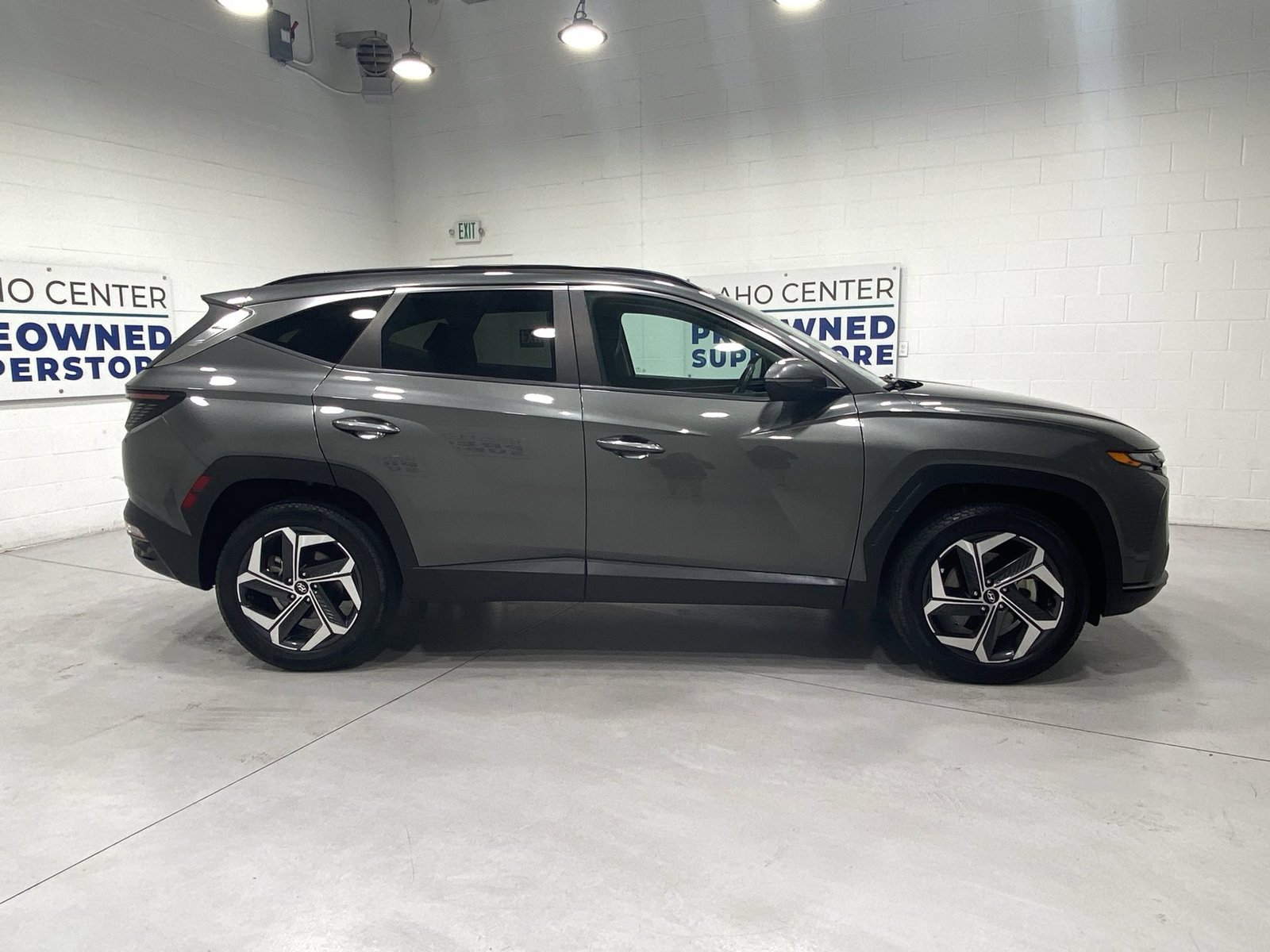 Used 2023 Hyundai Tucson SEL w/ Convenience Package AWD/4WD image 9