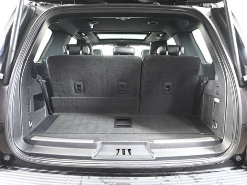 Used 2018 Lincoln Navigator Reserve w/ Technology Package AWD/4WD image 18