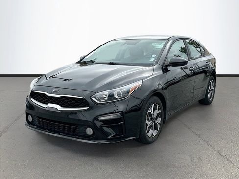 Used 2020 Kia Forte LXS FWD image 3