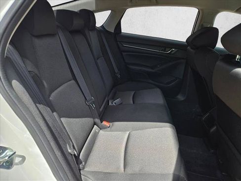 Used 2022 Honda Accord LX image 18