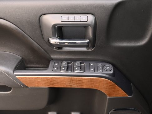 Used 2015 Chevrolet Silverado 1500 LTZ AWD/4WD image 22