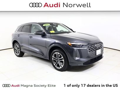 Used 2025 Audi Q5 Premium w/ Convenience Package