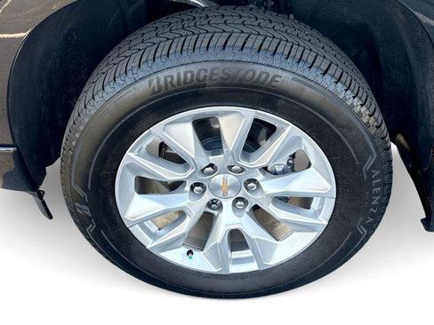 Used 2026 Chevrolet Silverado 1500 Custom RWD image 18