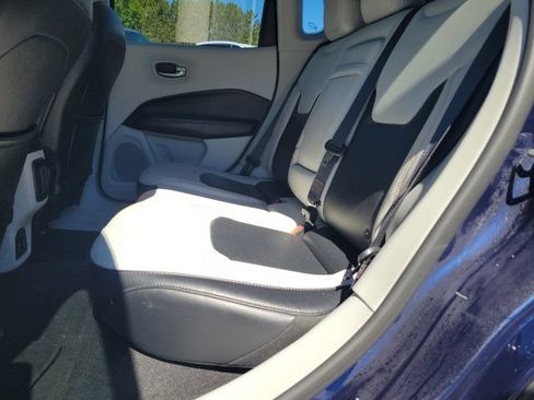 Used 2017 Jeep Compass Limited AWD/4WD image 27