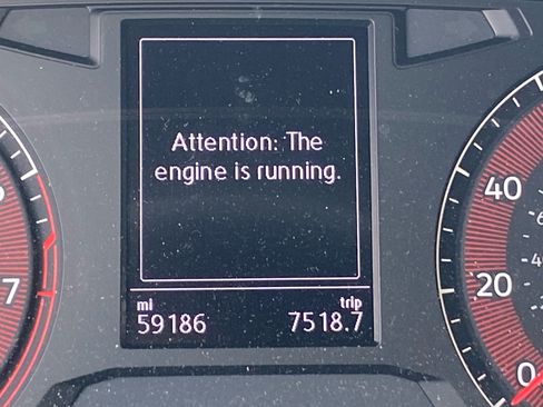 Used 2019 Volkswagen Jetta R-Line FWD image 12