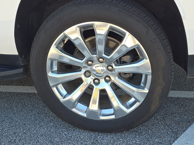 Certified 2023 Chevrolet Suburban Premier AWD/4WD image 11
