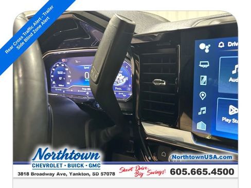 Used 2024 Chevrolet Silverado 3500 High Country w/ High Country Premium Package AWD/4WD image 25