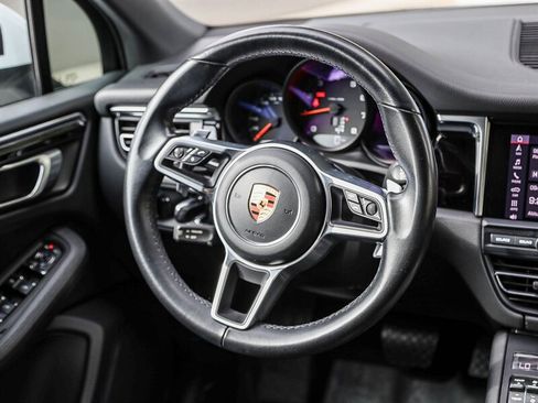 Used 2020 Porsche Macan AWD/4WD image 20