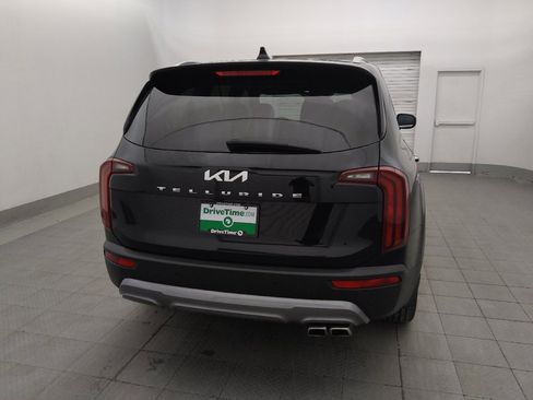 Used 2022 Kia Telluride S FWD image 7