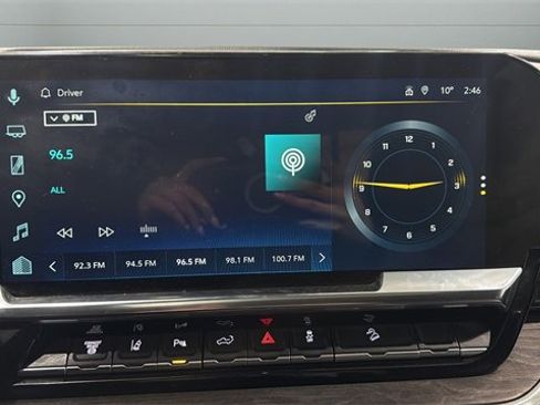 Used 2025 Chevrolet Silverado 3500 LTZ w/ LTZ Plus Package image 8