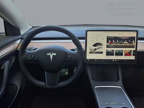 Used 2022 Tesla Model 3 Performance image 10