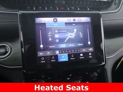 Used 2022 Jeep Grand Cherokee L Limited image 4