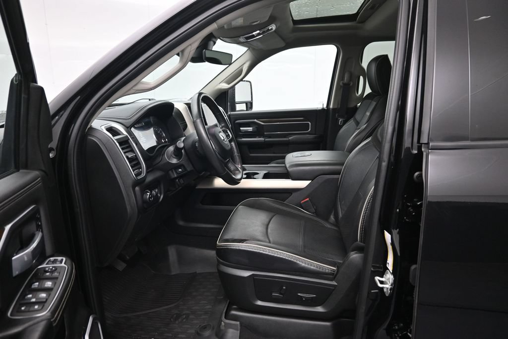 Used 2024 RAM 2500 Laramie w/ Safety Group AWD/4WD image 9