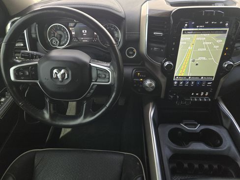 Used 2020 RAM 1500 Laramie image 30
