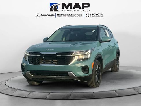 Used 2024 Kia Seltos EX image 1