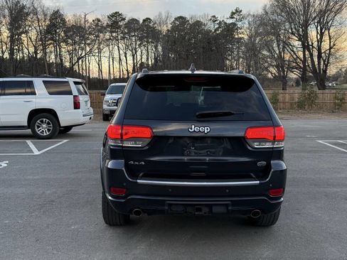 Used 2015 Jeep Grand Cherokee Overland image 6