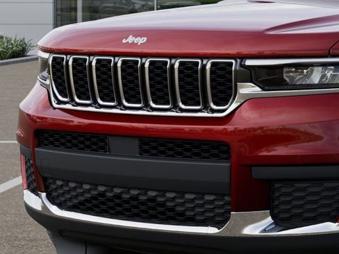 New 2025 Jeep Grand Cherokee L Laredo w/ Luxury Tech Group I AWD/4WD image 11