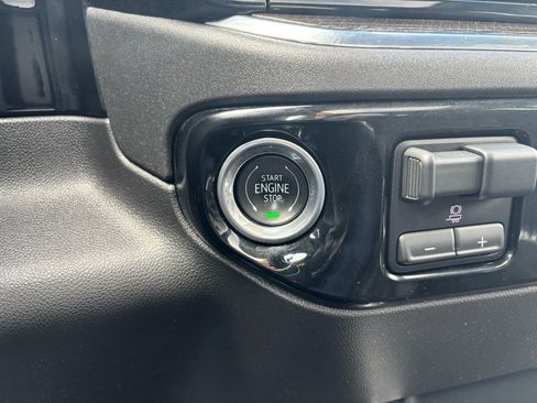 Used 2024 Chevrolet Silverado 1500 LT Trail Boss w/ Convenience Package II image 30