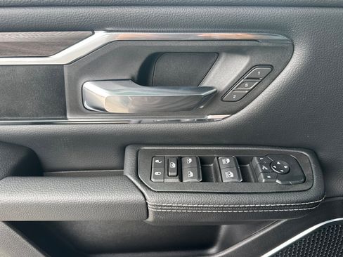 New 2026 RAM 1500 Laramie AWD/4WD image 10